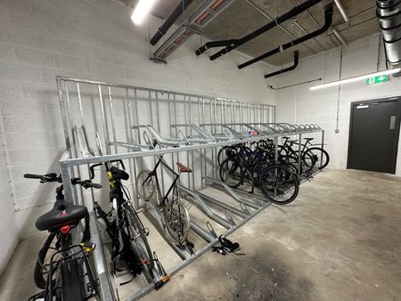 Room in a Shared Flat, Thunderer Street, E13 - Photo 2