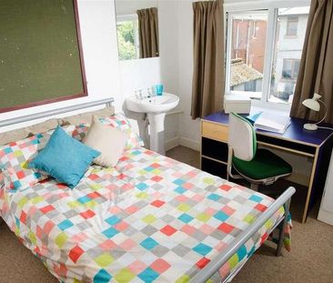 Kenilworth Place, Lancaster, LA1 - Photo 2