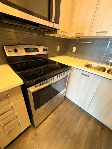 For Lease - 150 Main Street Unit# 504, Hamilton, Ontario - Photo 2