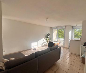 Location Appartement 2 pièces 41m² POITIERS 86000 - Photo 1