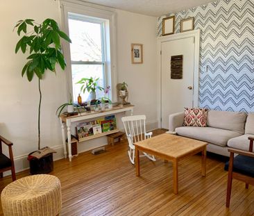 For Lease - 359 McDonnel Street Unit# Front, Peterborough, Ontario - Photo 2