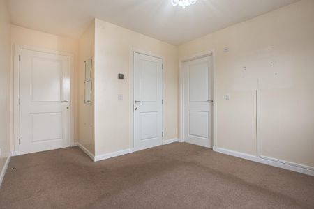 4 bedroom detached house to rent - Photo 5