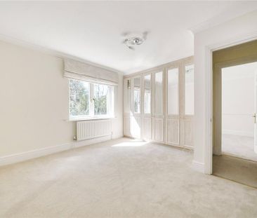 5 bedroom end of terrace house to rent - Photo 4