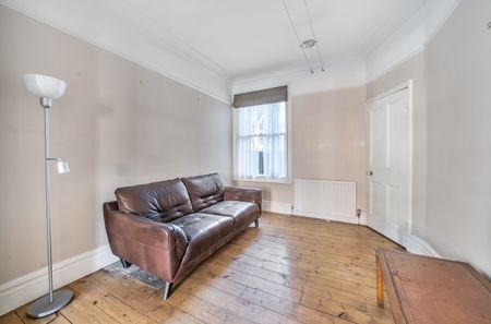 3 Bed Terraced House, Barcombe Avenue, SW2 - Photo 4