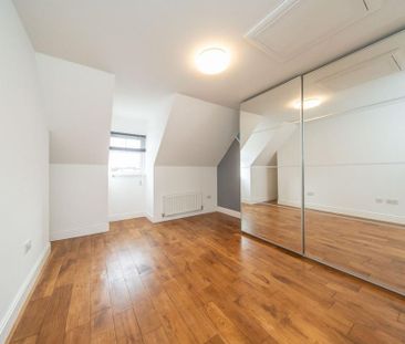 3 bedroom terraced house to rent - Photo 3