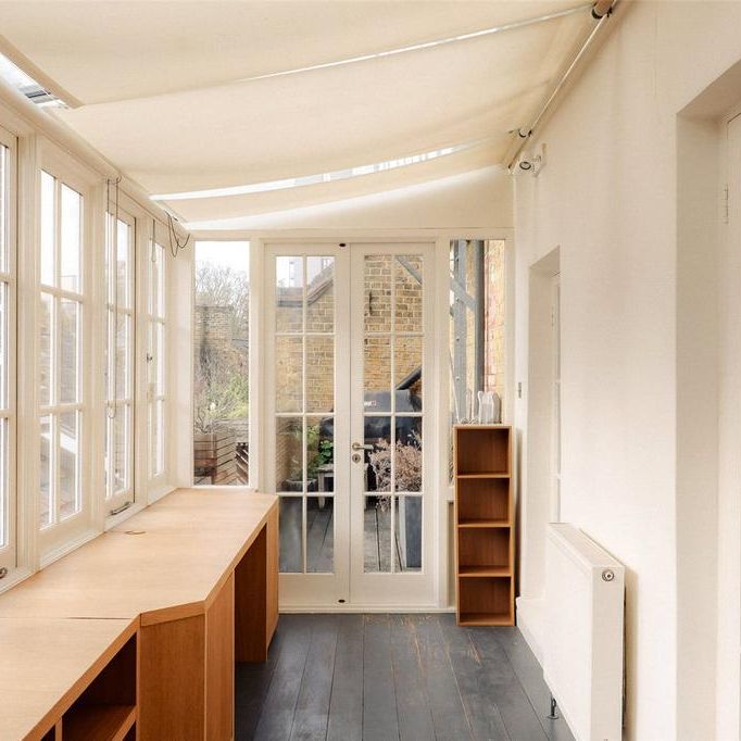 3 bedroom apartment to rent - Photo 1