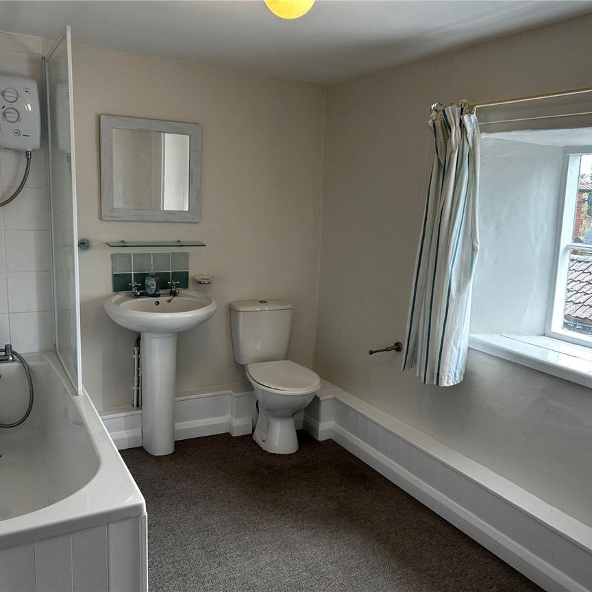 Bowditch Row, South Street, Crewkerne, Somerset, TA18 - Photo 1