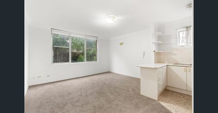 SUPER CONVENIENT APARTMENT - Photo 3