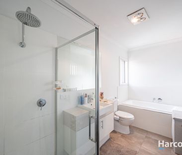 Modern 2-Bedroom Townhouse in Glenroy! - Photo 5