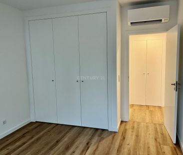 Arrenda-se T1 no Prestigiado Edifício INN Campolide | Garagem | Ele... - Photo 3