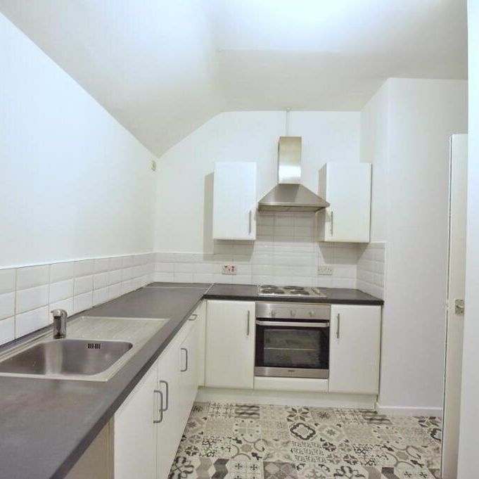 Flat 2, 48 Southwell Road, Bangor, BT20 3AQ - Photo 1