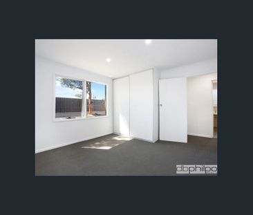 3 BEDROOM HOME - Photo 1