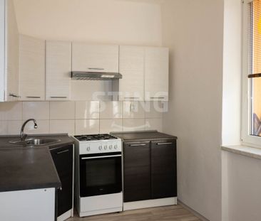Pronájem bytu 1+1 36 m² - Photo 1