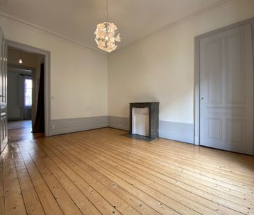 Location Appartement 5 pièces 126m² BESANCON 25000 - Photo 1