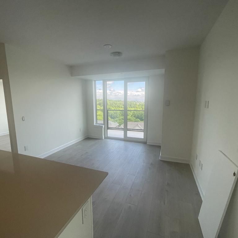 For Lease - 3200 William Coltson Avenue Unit# 807, Oakville, Ontario - Photo 1