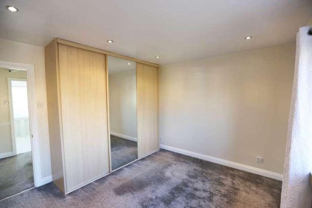 Eldon Road, Macclesfield, SK10 - Photo 1