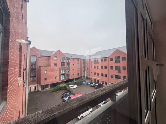 High Street, Hull - Photo 1