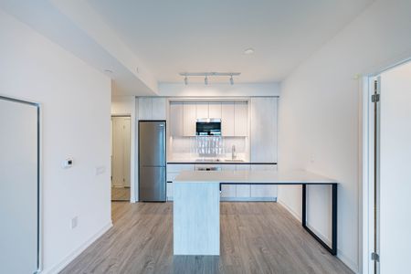 For Lease - 2485 Eglinton Avenue Unit# 322, Mississauga, Ontario - Photo 2