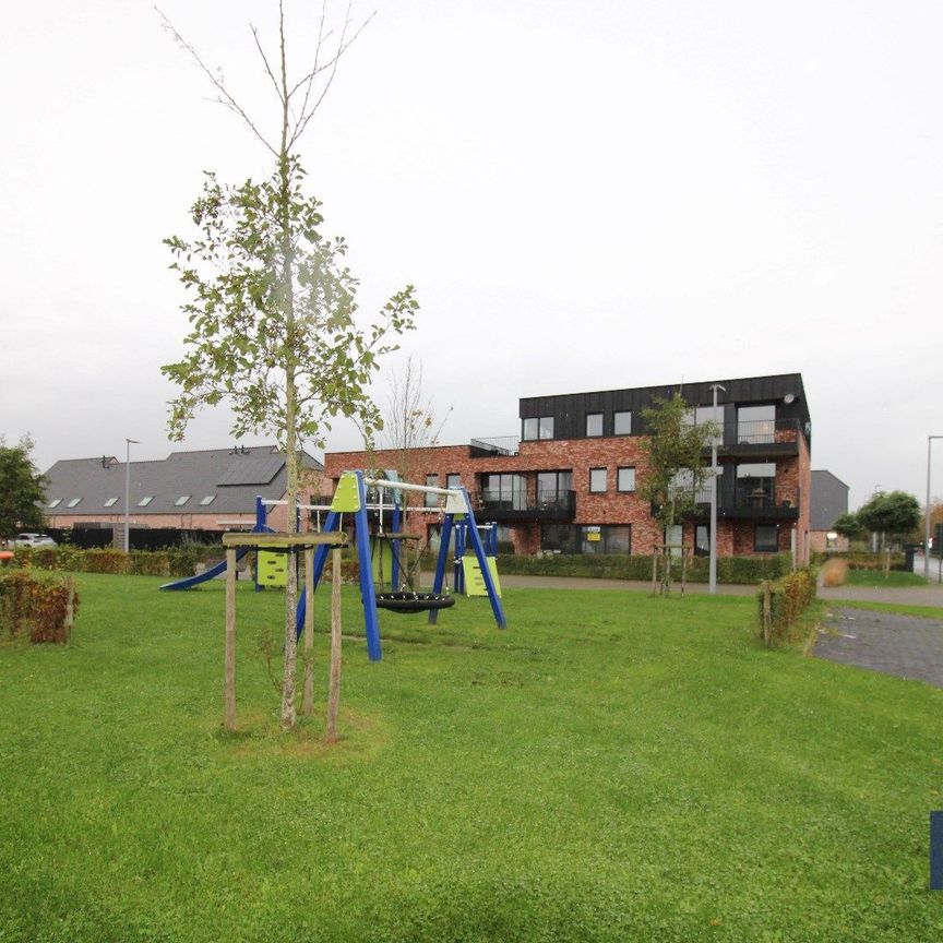 Prachtig afgewerkt appartement met terras en tuin! - Photo 1