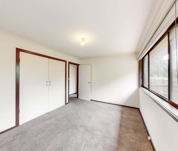 Cozy 2-Bedroom Unit - Photo 1