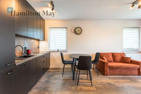 Do wynajęcia eleganckie 2 pokoje z wydzieloną częścią sypialnianą, na Browarach Wrocławskich, znajdująca się w nowoczesnym kompleksie nad brzegiem rzeki - Photo 3