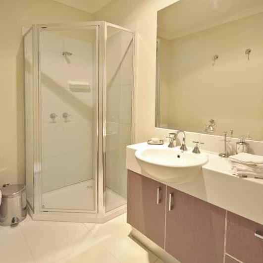 Room 9 (Non Ensuite) - Photo 1