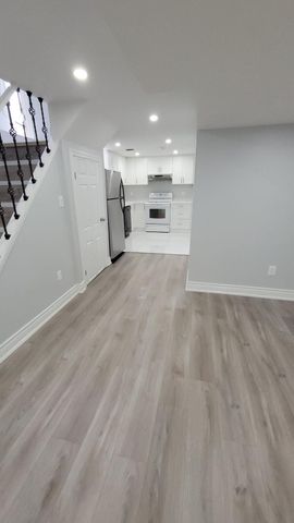 For Lease - 1668 Portland Court, Pickering, Ontario - Photo 5