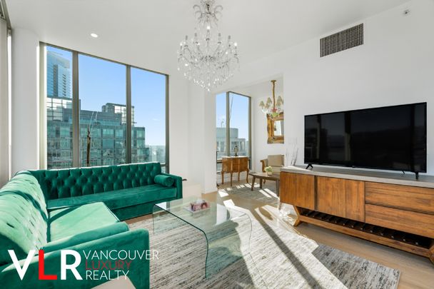 Condo in Downtown Vancouver, BC - Photo 1