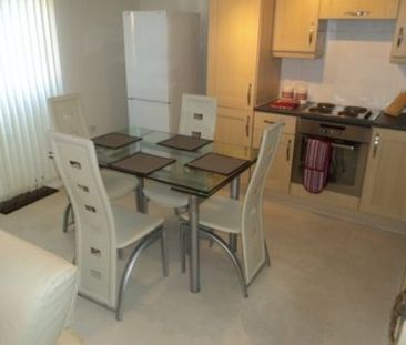 2 Bedroom Furnished Siloam Place - Photo 3