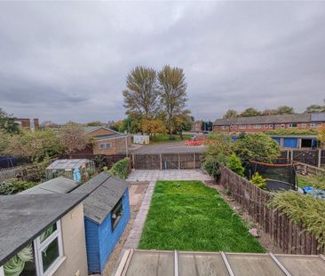 3 bedroom semi-detached house to rent - Photo 4