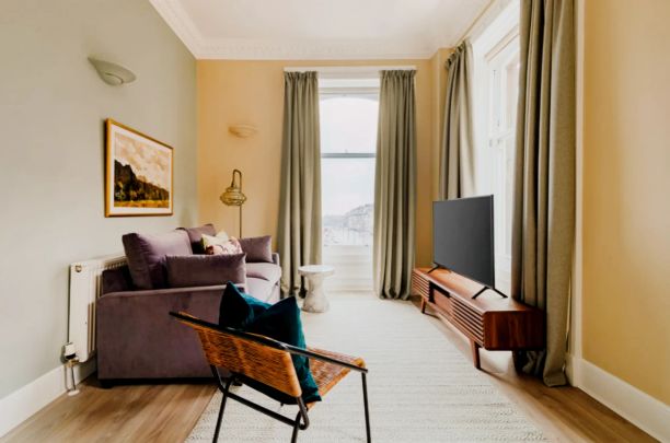 Superior Two-Bedroom Apartment w/ Garden View - Photo 1