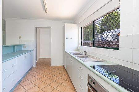 123 Queens Road, Hermit Park - Photo 2