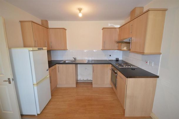 2 bedroom flat to rent - Photo 1