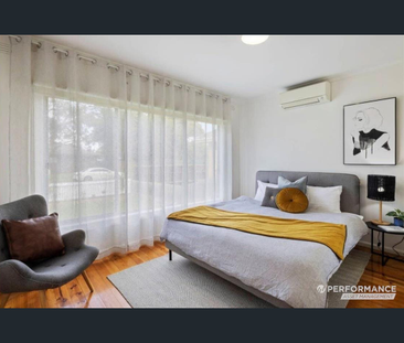 Spacious Seaside Sanctuary - Photo 4