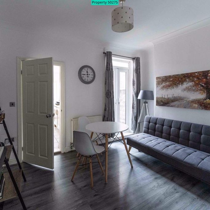 2 bedroom terraced house to rent - Photo 1