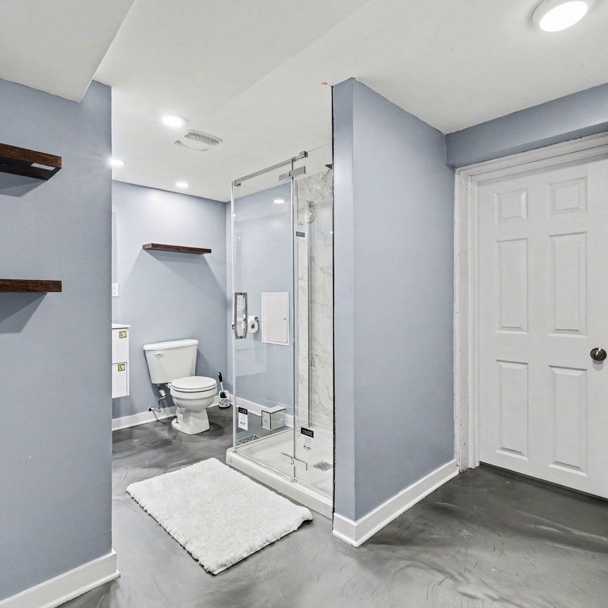 For Lease - 1307 Vancouver Avenue Unit# B, Hunt Club - South Keys and Area, Ontario - Photo 1