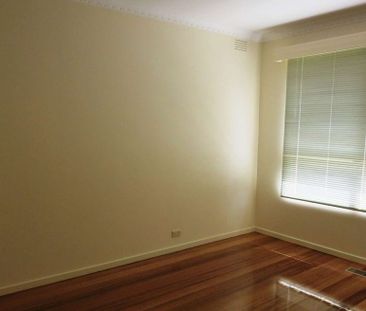 2/84 Rochester Road, Balwyn VIC 3103 - Apartment For Rent | Domain - Photo 3