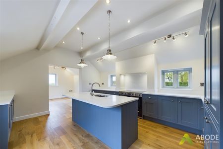 Knightsfield Road, Hanbury, Burton-On-Trent DE13 8TH - Photo 2