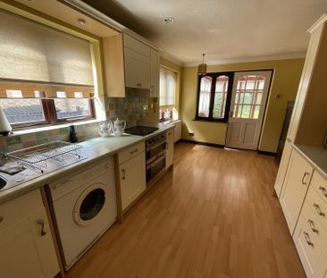 77 Ennerdale Close, S18 - Photo 6