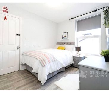 Waterloo Road, Aldershot, Hampshire, GU12 4NS - Photo 5