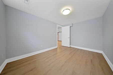For Lease - 934 Beechwood Avenue Unit# Lower, Mississauga, Ontario - Photo 5