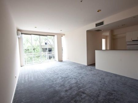 15/28 Southgate Avenue, Southbank VIC 3006 - Townhouse For Rent | Domain - Photo 2