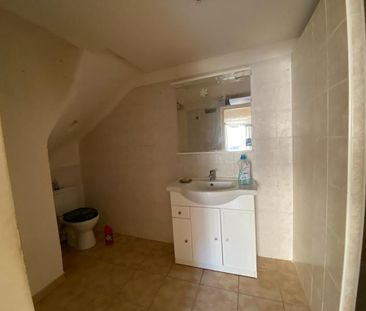 Location Appartement 3 pièces 47m² ST MAXIMIN LA STE BAUME 83470 - Photo 6