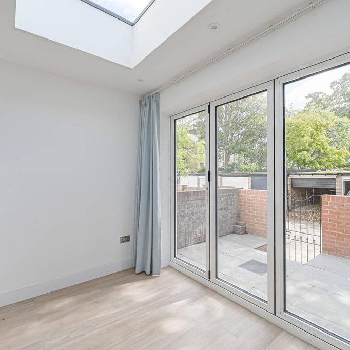 4 bedroom house to rent - Photo 1