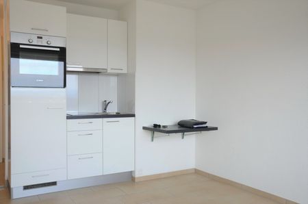 "moderne 1.5-Zimmer-Wohnung mit Balkon und Lift im Haus an zentraler Lage" - Photo 2