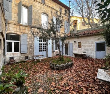 Bien rare à la location – Appartement de caractère en centre-ville - Photo 3