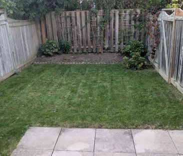 For Lease - 5030 Heatherleigh Avenue Unit# 150, Mississauga, Ontario - Photo 6