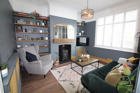 4 bedroom terraced house to rent - Photo 4