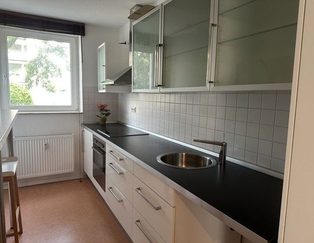 2-Zimmer-Wohnung mit Einbauküche! - Foto 1