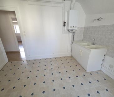 Location Appartement 2 pièces 50m² LE CREUSOT 71200 - Photo 2